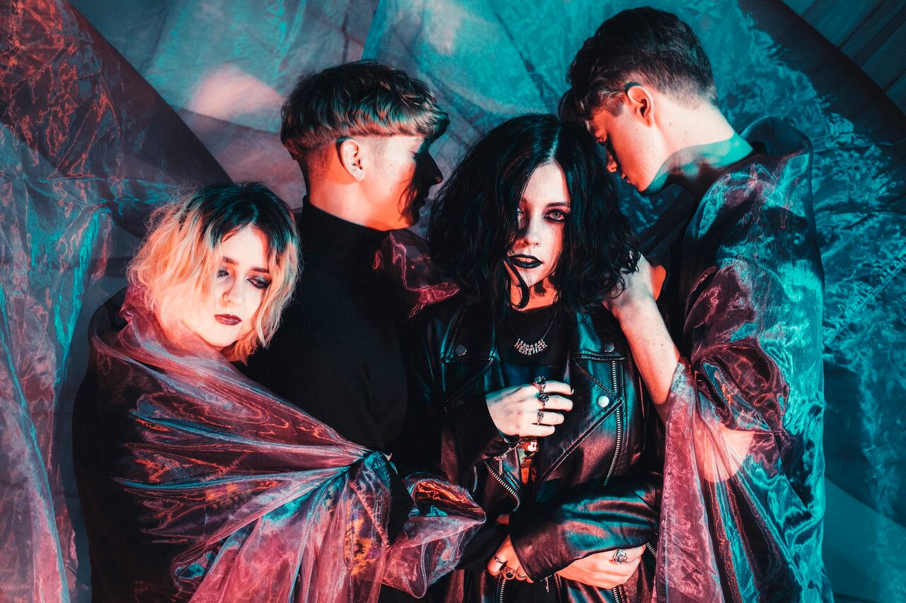 Pale Waves New Years Eve