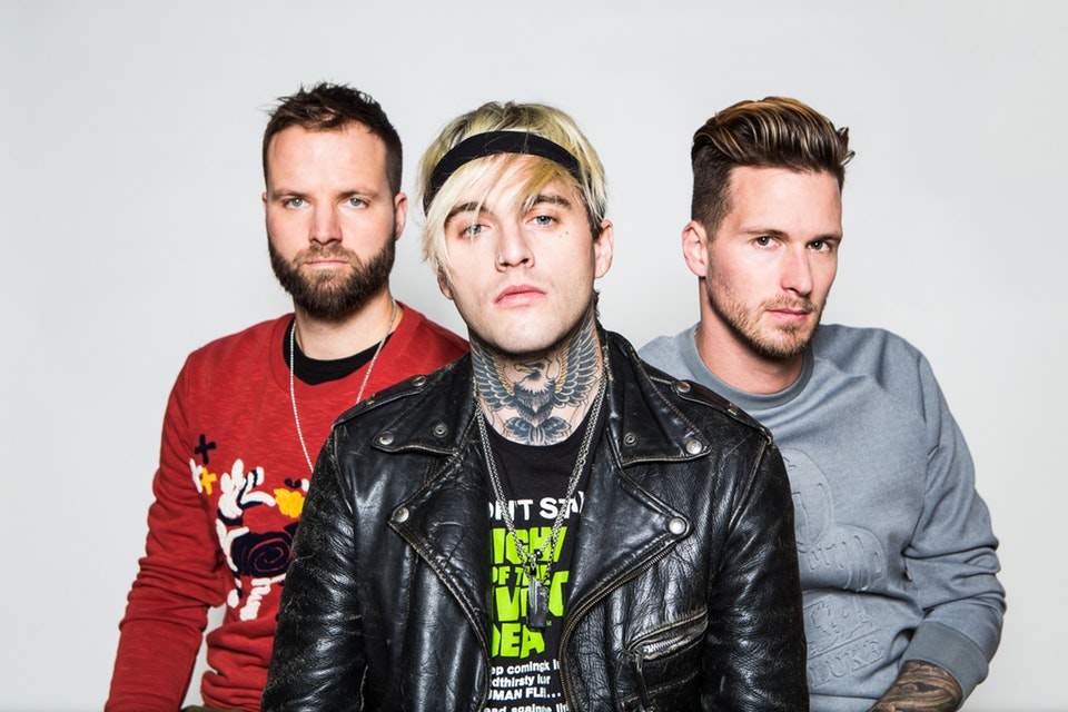 highly suspect, platform magazine