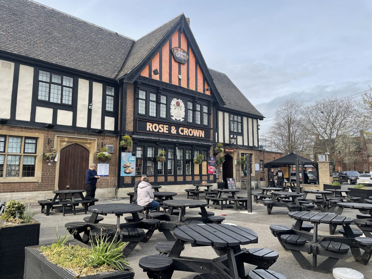 Rose and Crown Pub